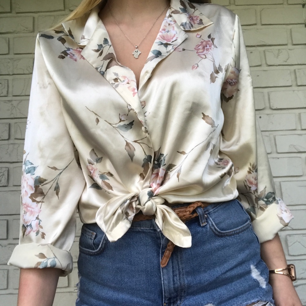 FLORAL FAUX SILK TOP